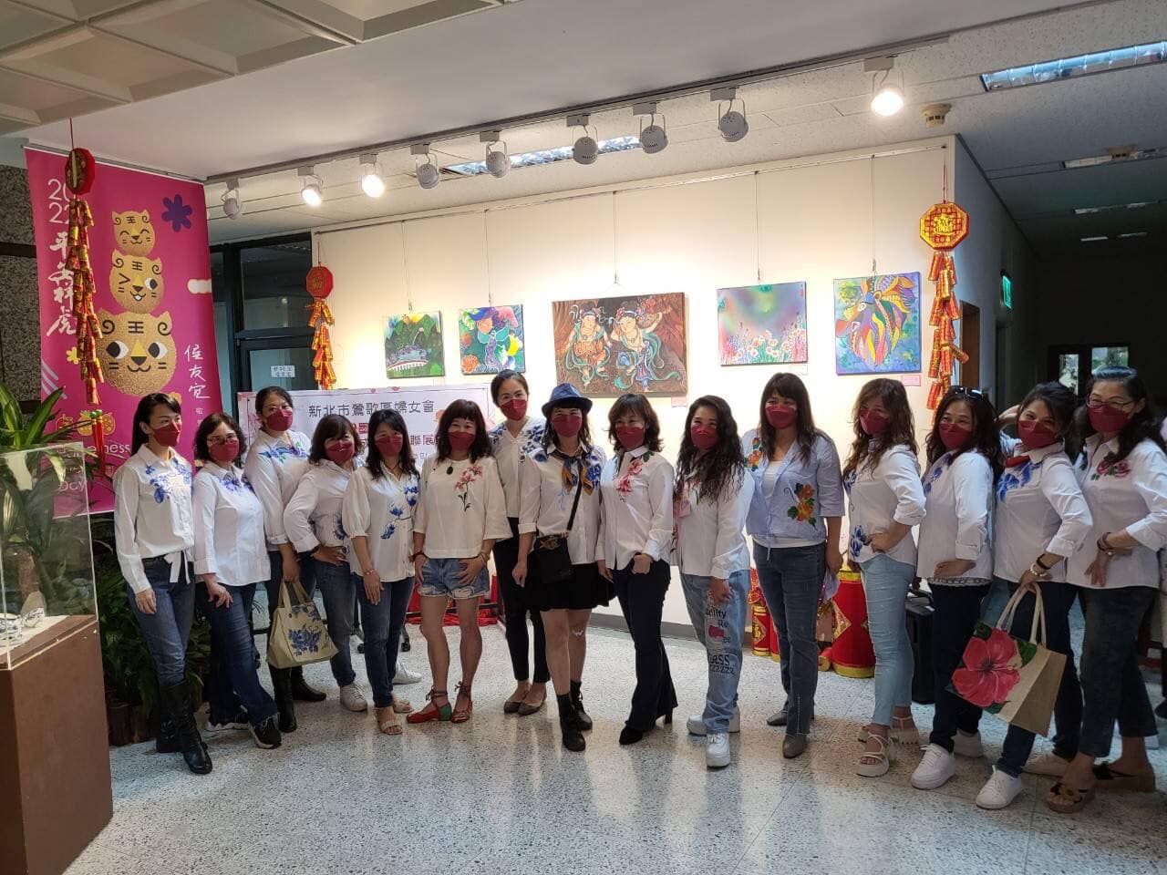 20220616「初妝-婦女大學師生聯展」春季特展，於鶯歌區公所樂陶藝文走廊-3