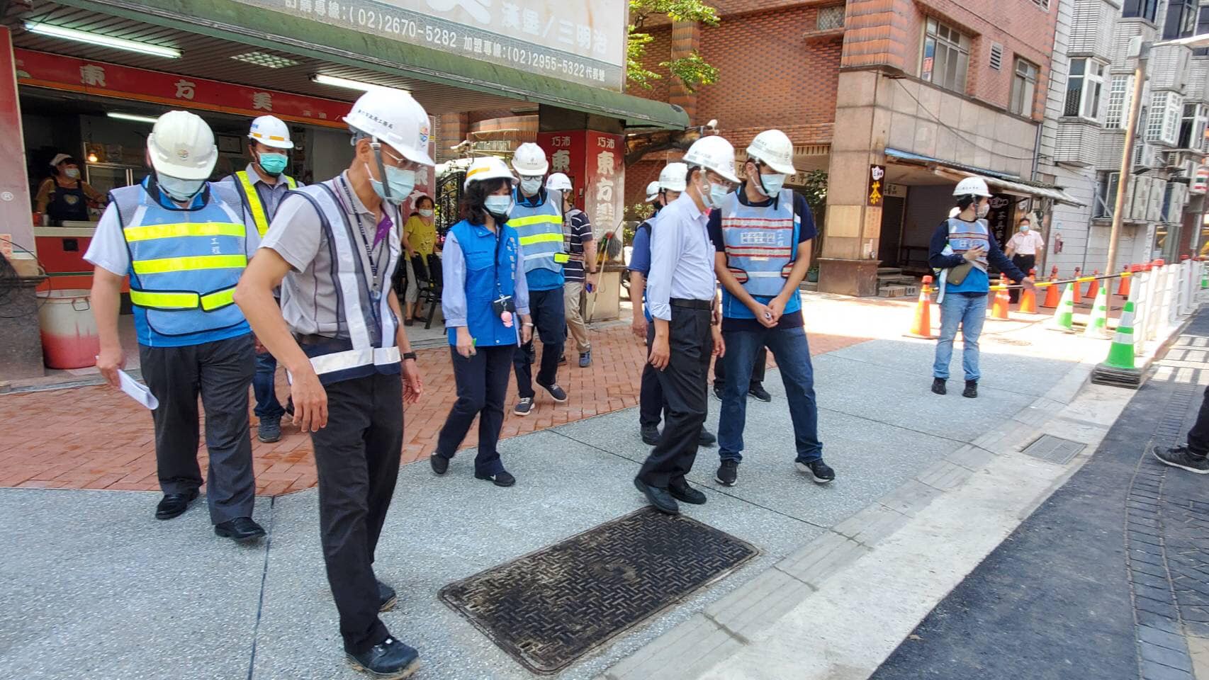 20220627新北市陳副市長純敬6月27日蒞臨鶯歌區視察，三鶯文創整合計劃及重慶橋視察工程進度-9